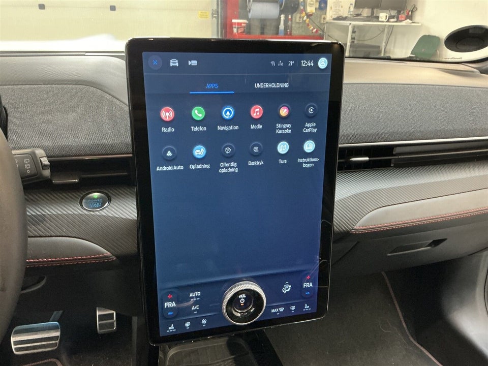 Ford Mustang Mach-E 98 Premium Extended Range 5d