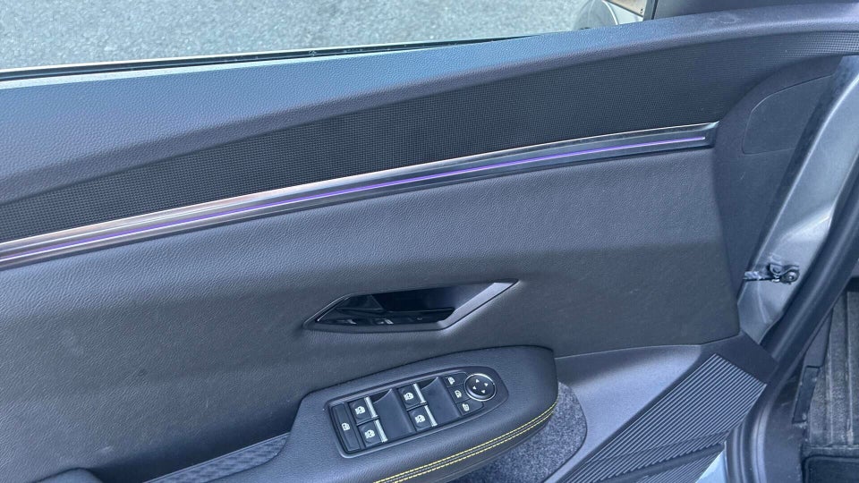 Renault Megane E-Tech 60 Techno 5d