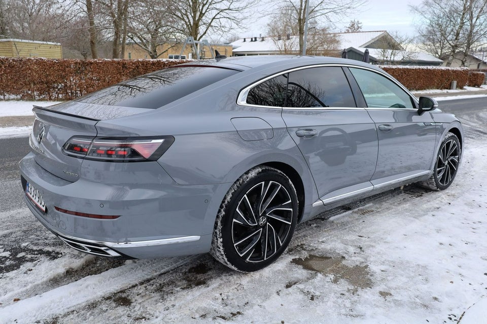 VW Arteon 1,4 eHybrid R-line DSG 4d