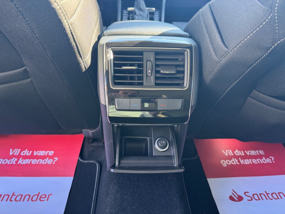 Skoda Superb 2,0 TDi 150 Style DSG 5d