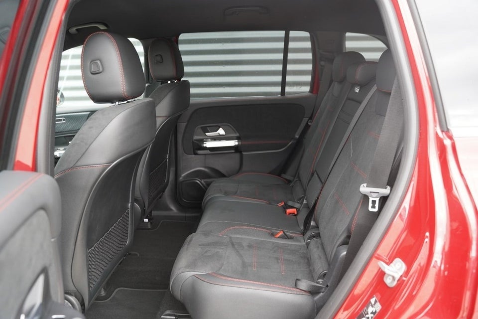 Mercedes EQB300 AMG Line 4Matic 5d