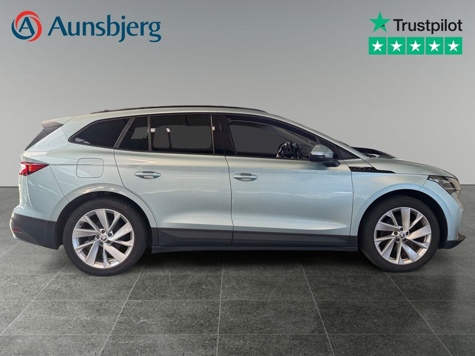 Skoda Enyaq 60 iV Plus 5d