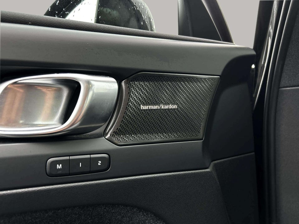 Volvo XC40 P8 ReCharge Twin Ultimate 5d