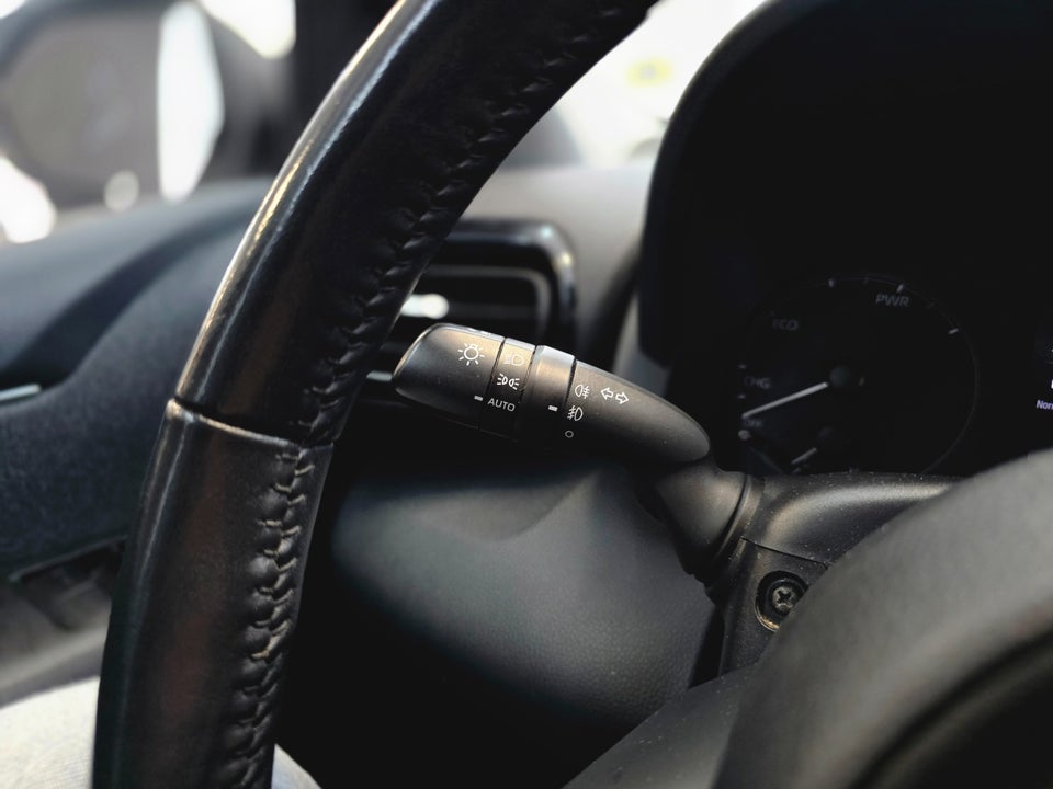 Toyota Yaris 1,5 Hybrid H2 e-CVT 5d