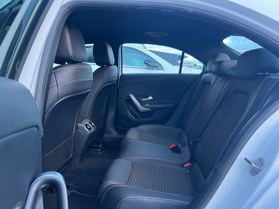 Mercedes A200 1,3 Progressive aut. 4d