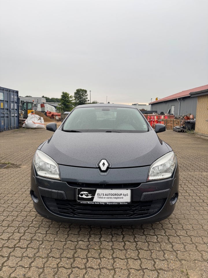 Renault Megane III 1,6 110 Expression Sport Tourer 5d