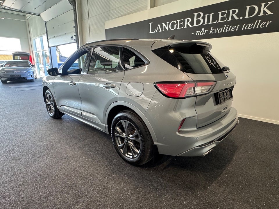 Ford Kuga 2,5 HEV ST-Line X CVT 5d