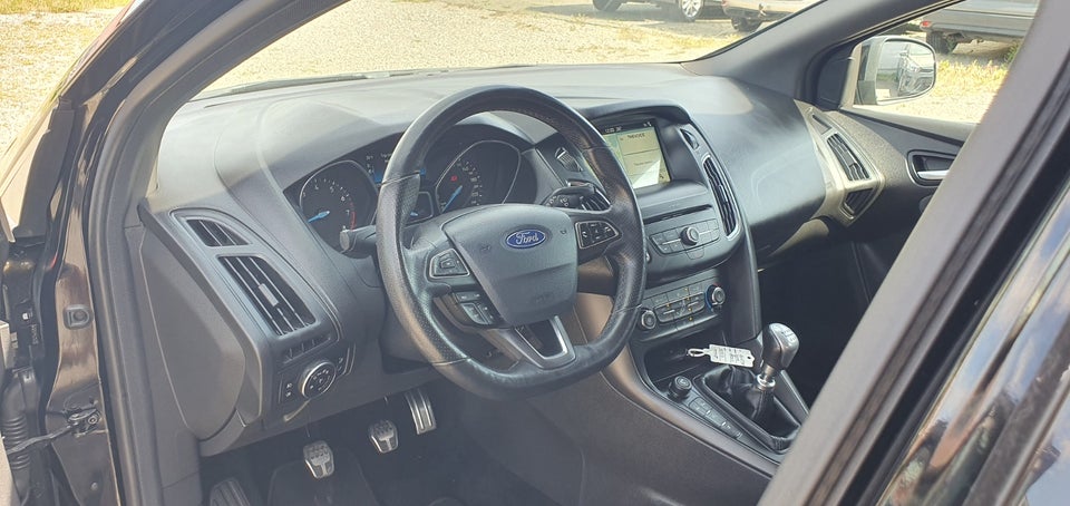 Ford Focus 1,0 SCTi 140 ST-Line stc. 5d