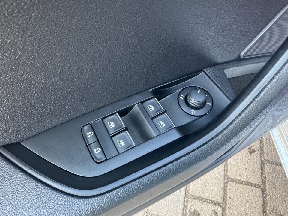 Skoda Superb 1,5 TSi 150 Business Executive Combi DSG 5d