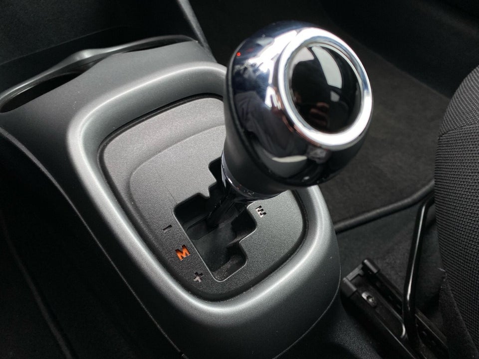 Toyota Aygo 1,0 VVT-i x-press x-shift 5d