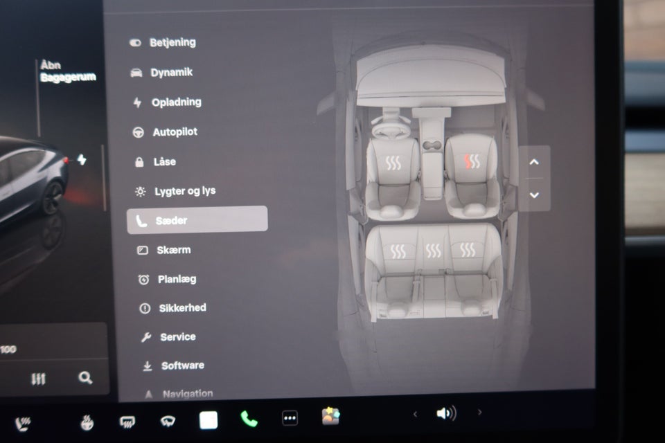 Tesla Model 3 Standard Range+ RWD 4d