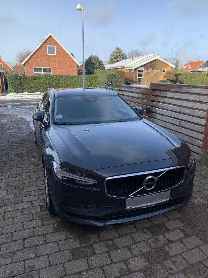 Volvo V90 2,0 D4 190 Momentum aut. 5d