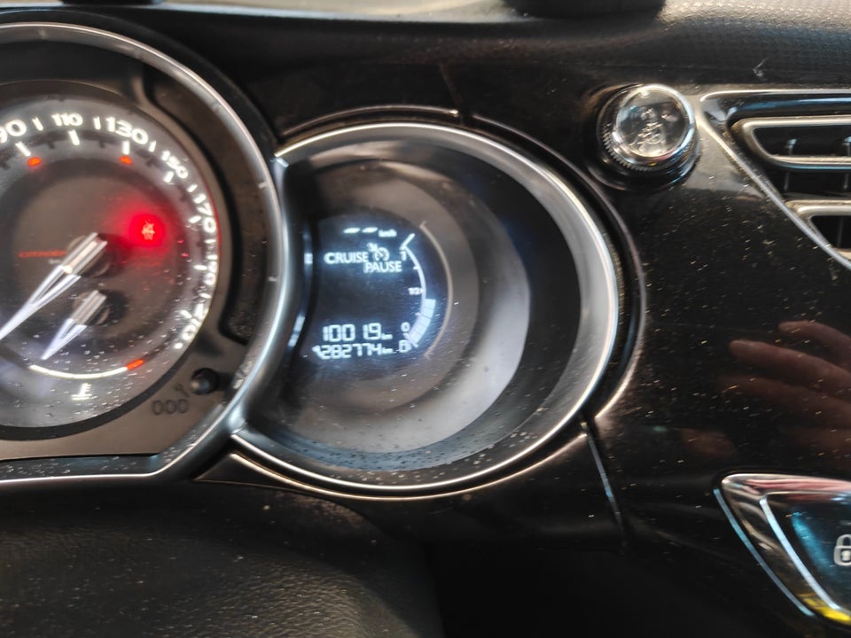 Citroën DS3 1,6 BlueHDi 100 Style 3d