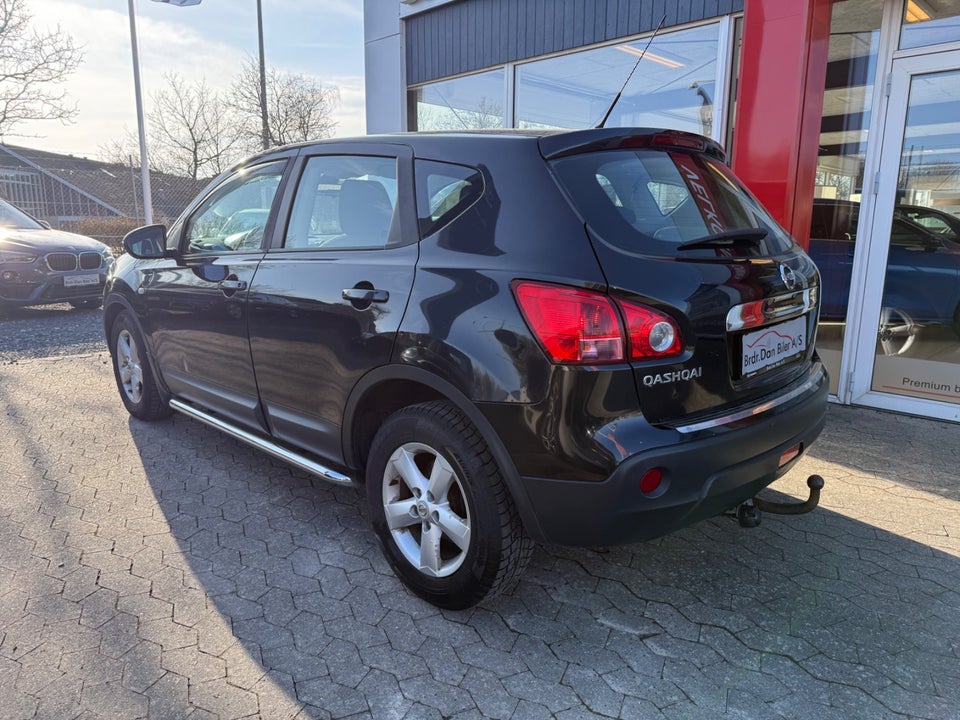 Nissan Qashqai 2,0 Tekna CVT 4WD 5d