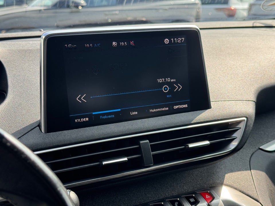 Peugeot 5008 1,6 BlueHDi 120 Active 7prs 5d