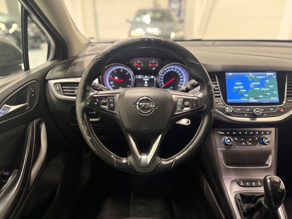 Opel Astra 1,6 CDTi 110 Enjoy 5d