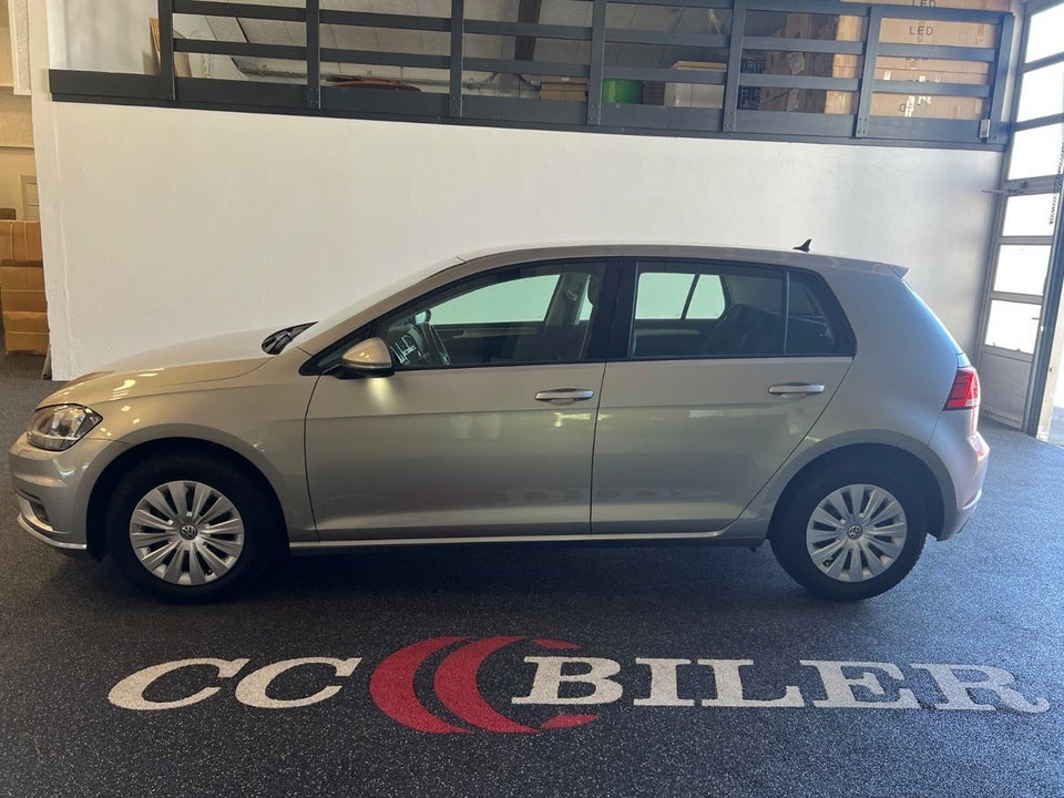 VW Golf VII 1,0 TSi 85 Trendline 5d