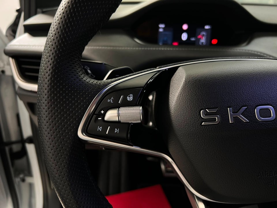Skoda Elroq 85 iV Sportline 5d