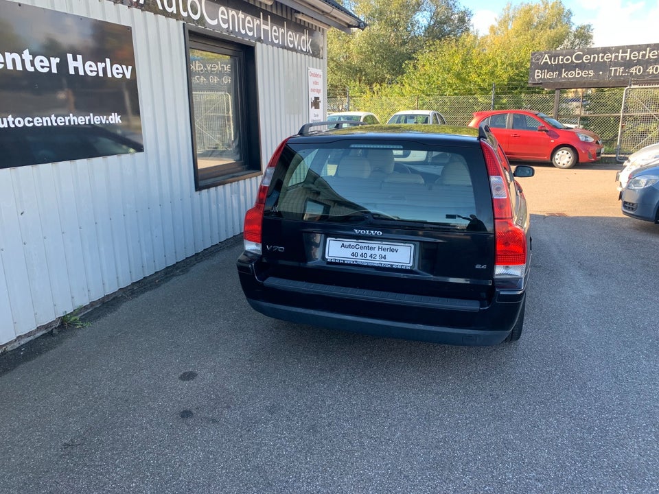 Volvo V70 2,4 170 5d