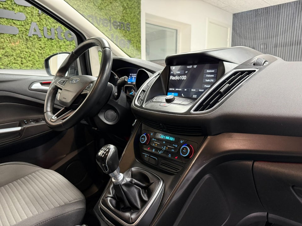 Ford C-MAX 1,0 SCTi 125 Titanium 5d