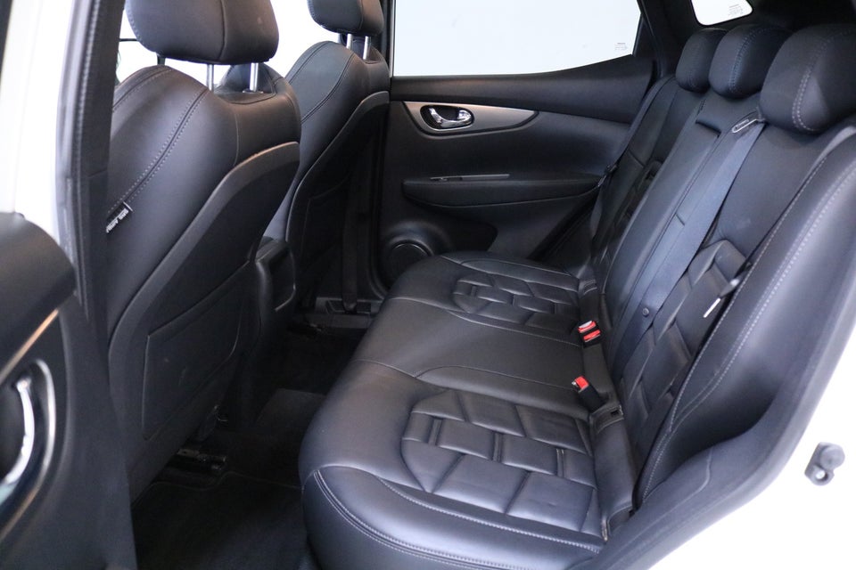 Nissan Qashqai 1,3 Dig-T 140 Tekna+ 5d