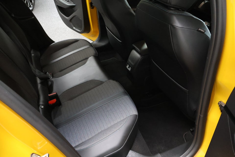 Peugeot 208 1,2 PureTech 100 Platin Sport 5d