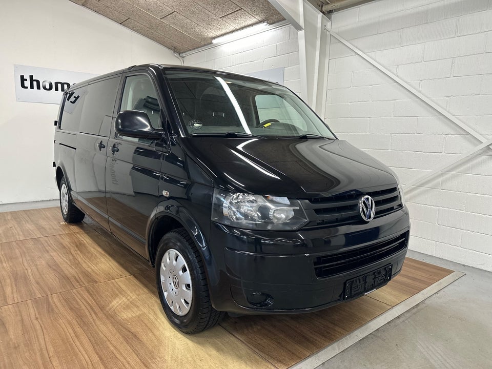 VW Transporter 2,0 TDi 140 Kombi lang DSG 4d