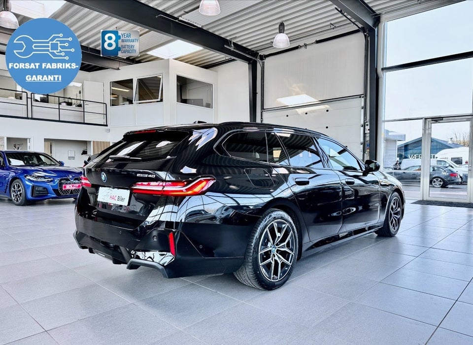 BMW i5 eDrive40 Touring Fully Charged M-Sport 5d