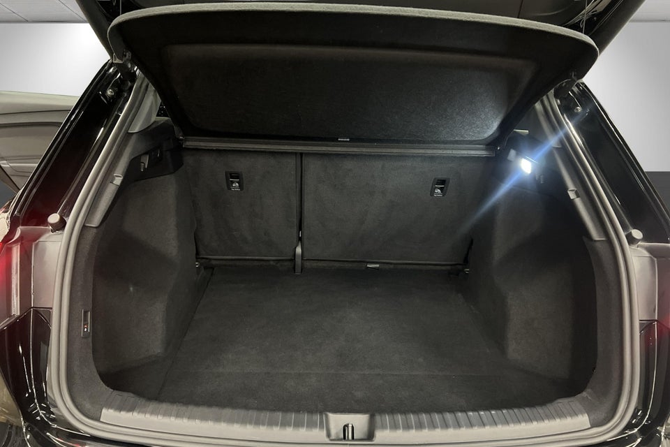 Audi Q4 e-tron 40 Attitude 5d