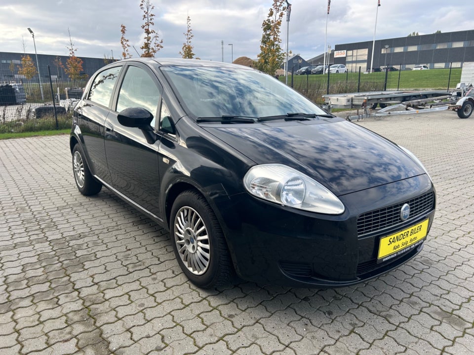 Fiat Grande Punto 1,4 Active 5d