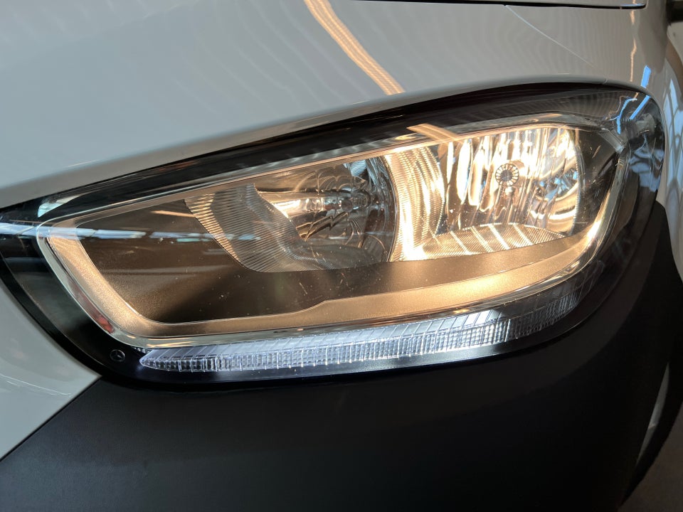 Mercedes eCitan A2 Basis Van