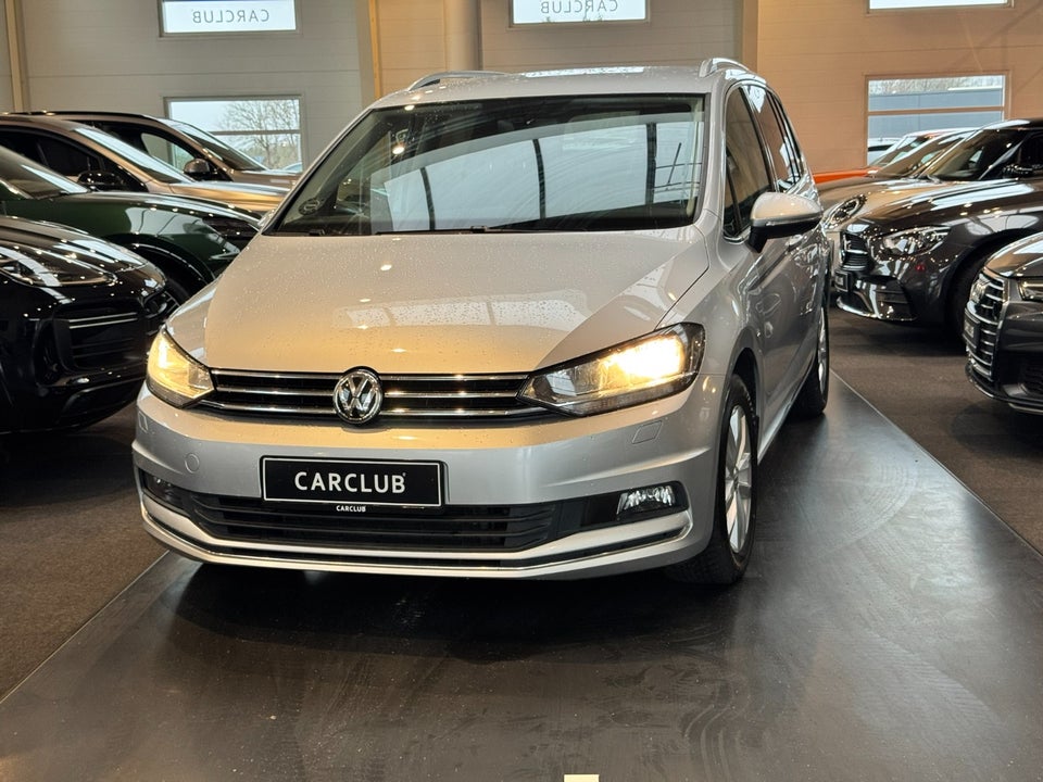 VW Touran 2,0 TDi 150 Highline DSG Van 5d