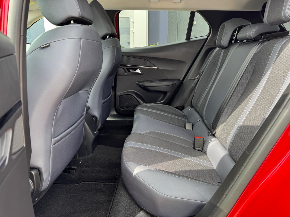 Peugeot 2008 1,2 PureTech 130 Edition:210+ EAT8 5d