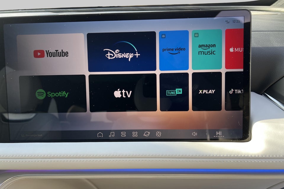 Xpeng G9 Standard Range 5d