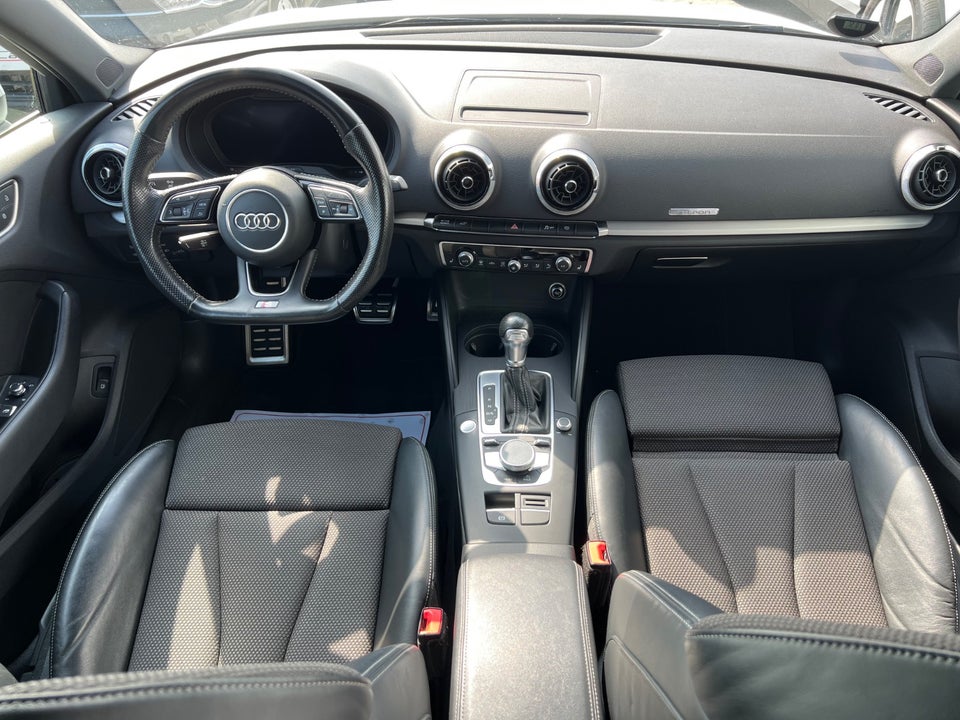 Audi A3 1,4 e-tron S-line Sportback S-tr. 5d