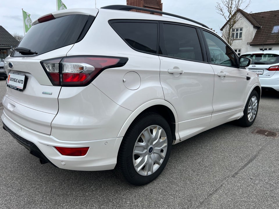 Ford Kuga 1,5 SCTi 150 ST-Line 5d