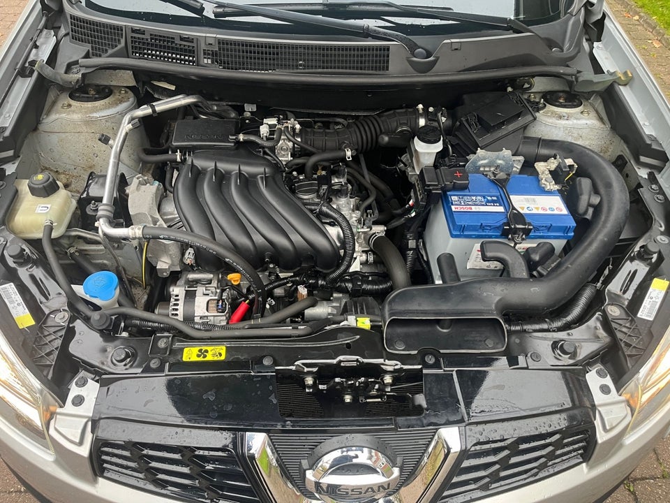Nissan Qashqai 1,6 Visia 5d