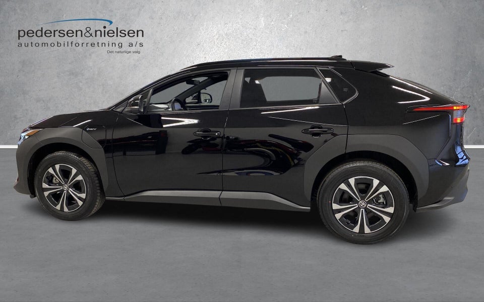 Toyota bZ4X 73 Executive 5d