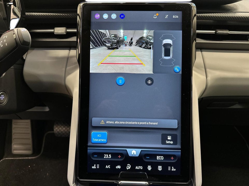 Ford Explorer 82 Premium Extended Range 5d