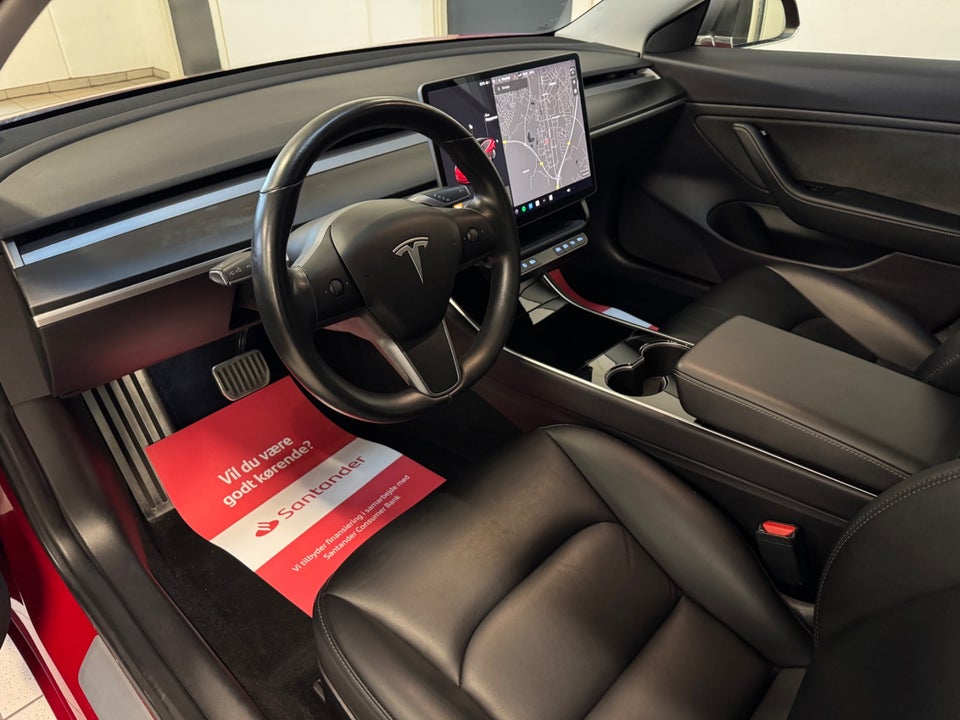 Tesla Model 3 Long Range AWD 4d