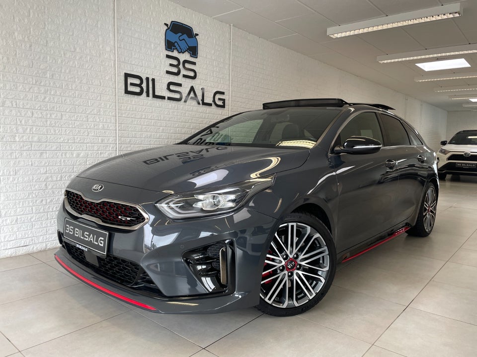 Kia ProCeed 1,6 T-GDi GT DCT 5d