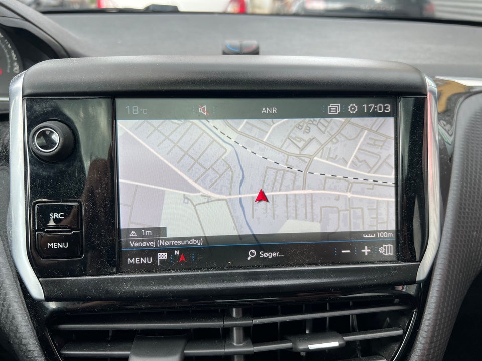 Peugeot 208 1,5 BlueHDi 100 Allure Sky 5d