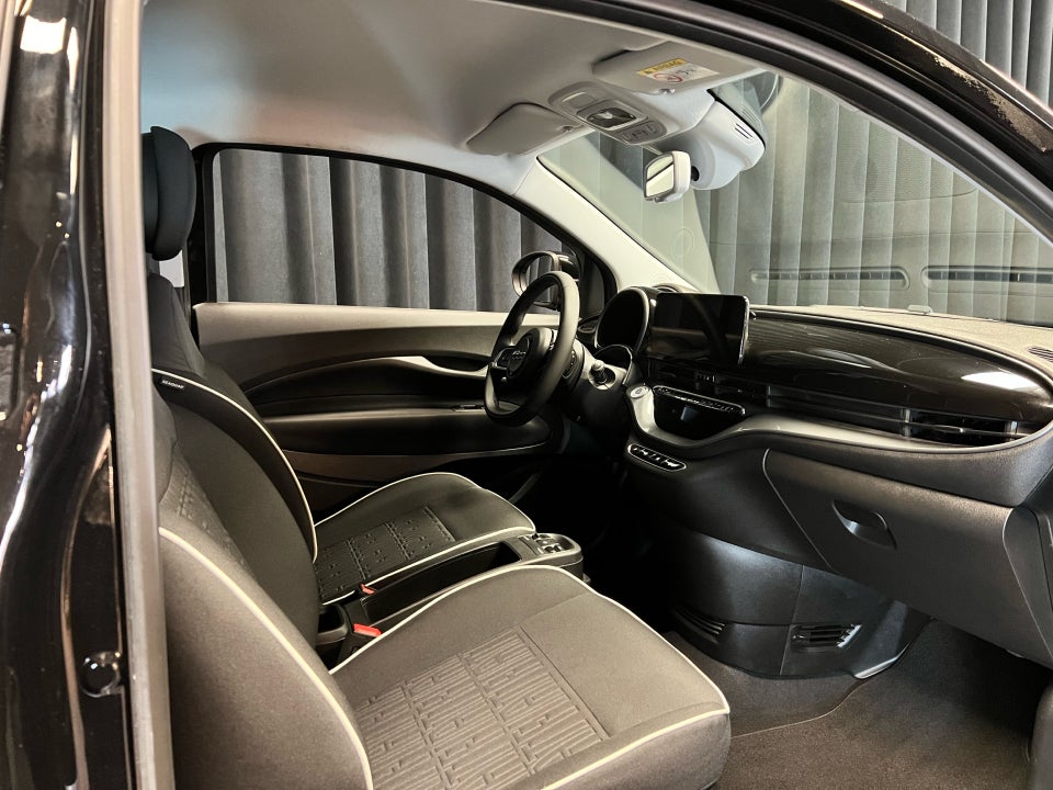 Fiat 500e 42 Icon 3d