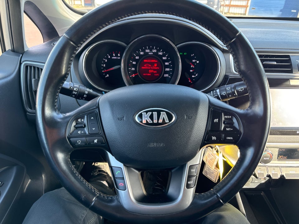 Kia Rio 1,4 CRDi 90 Limited 5d