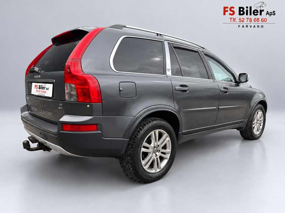 Volvo XC90 2,4 D5 185 Summum aut. AWD Van 5d