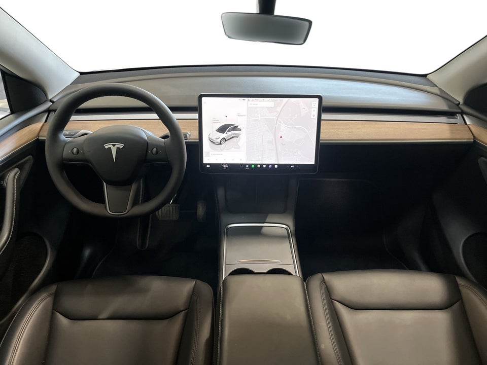 Tesla Model Y Long Range AWD 5d