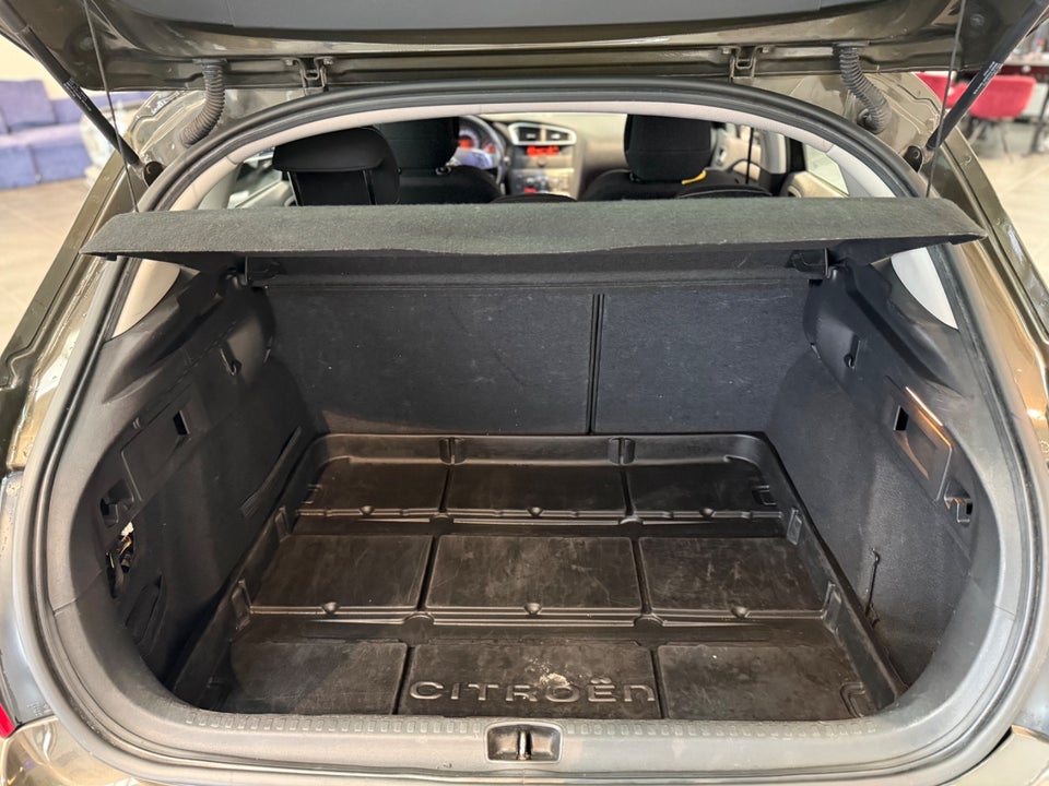 Citroën C4 1,6 e-HDi 115 Exclusive E6G 5d