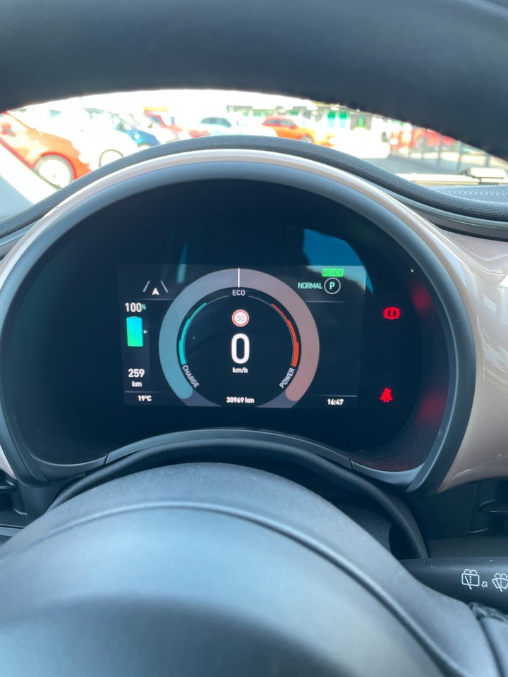 Fiat 500e 42 Icon 3+1 4d