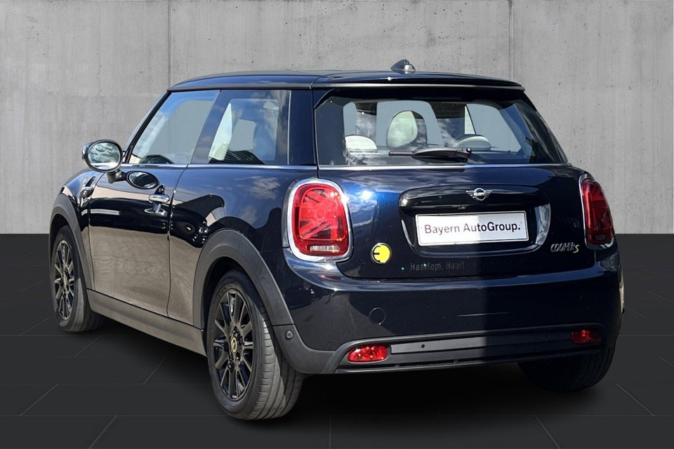 MINI Cooper SE Classic Trim 3d