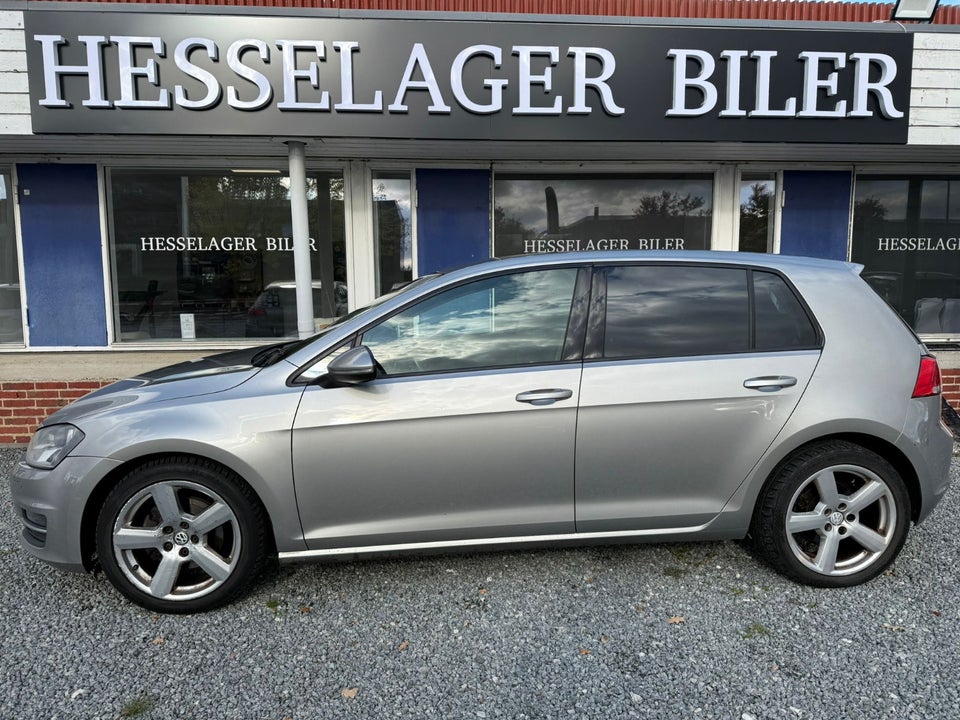 VW Golf VII 1,6 TDi 105 Trendline DSG BMT 5d